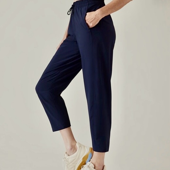 Athleta Pants - Athleta Blue Cropped Ankle Pants Slim Fit